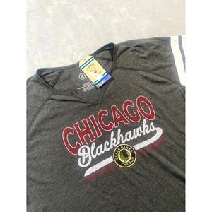 NHL Chicago Blackhawks Ice Hockey Vintage Shirt Womens XL‎ Gray Graphic NWT